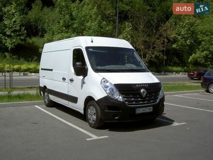 Белый Рено Мастер, объемом двигателя 2.3 л и пробегом 398 тыс. км за 13600 $, фото 1 на Automoto.ua