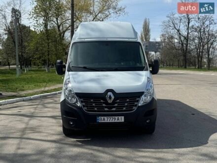 Белый Рено Мастер, объемом двигателя 2.3 л и пробегом 320 тыс. км за 16700 $, фото 1 на Automoto.ua
