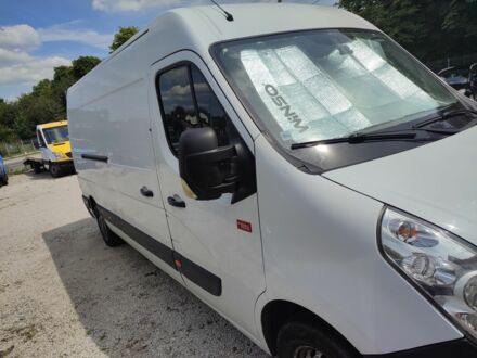 Белый Рено Мастер, объемом двигателя 2.3 л и пробегом 297 тыс. км за 14700 $, фото 1 на Automoto.ua