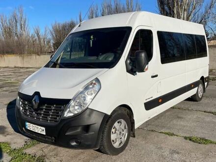 Белый Рено Мастер, объемом двигателя 2.3 л и пробегом 302 тыс. км за 18300 $, фото 1 на Automoto.ua