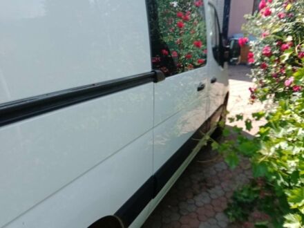 Білий Рено Мастєр, об'ємом двигуна 2.5 л та пробігом 185 тис. км за 12500 $, фото 1 на Automoto.ua