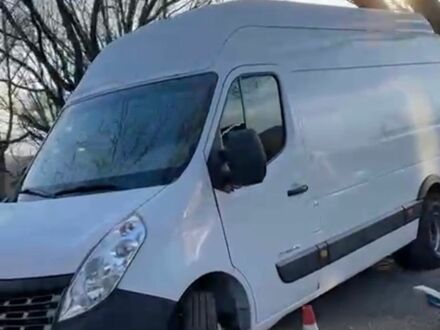 Білий Рено Мастєр, об'ємом двигуна 2.3 л та пробігом 254 тис. км за 12000 $, фото 1 на Automoto.ua