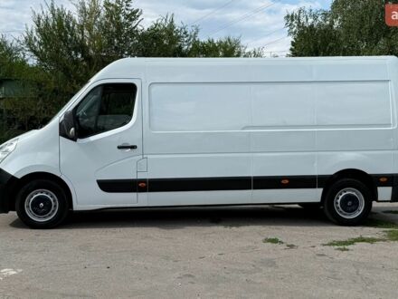 Белый Рено Мастер, объемом двигателя 2.3 л и пробегом 230 тыс. км за 12900 $, фото 1 на Automoto.ua