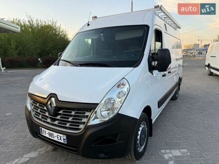 Белый Рено Мастер, объемом двигателя 2.3 л и пробегом 223 тыс. км за 16800 $, фото 1 на Automoto.ua