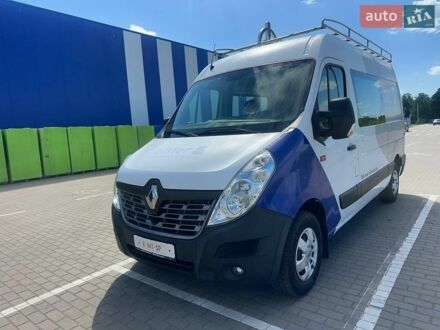 Белый Рено Мастер, объемом двигателя 2.3 л и пробегом 211 тыс. км за 19800 $, фото 1 на Automoto.ua