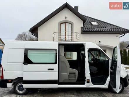 Белый Рено Мастер, объемом двигателя 2.3 л и пробегом 240 тыс. км за 19500 $, фото 1 на Automoto.ua