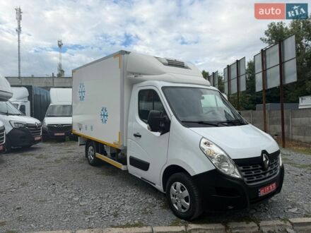 Белый Рено Мастер, объемом двигателя 2.3 л и пробегом 235 тыс. км за 21900 $, фото 1 на Automoto.ua
