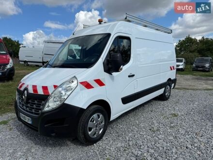 Белый Рено Мастер, объемом двигателя 2.3 л и пробегом 180 тыс. км за 18000 $, фото 1 на Automoto.ua