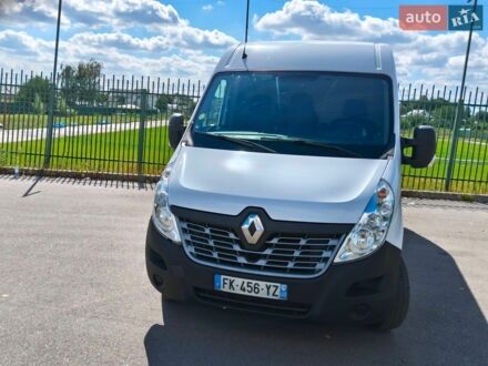 Белый Рено Мастер, объемом двигателя 0 л и пробегом 220 тыс. км за 17500 $, фото 1 на Automoto.ua