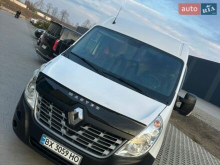 Белый Рено Мастер, объемом двигателя 2.3 л и пробегом 140 тыс. км за 18700 $, фото 1 на Automoto.ua