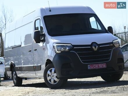 Белый Рено Мастер, объемом двигателя 2.3 л и пробегом 217 тыс. км за 19999 $, фото 1 на Automoto.ua