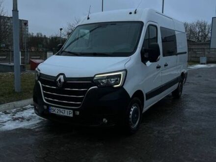 Белый Рено Мастер, объемом двигателя 2.3 л и пробегом 290 тыс. км за 21500 $, фото 1 на Automoto.ua