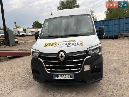 Белый Рено Мастер, объемом двигателя 2.3 л и пробегом 244 тыс. км за 18900 $, фото 1 на Automoto.ua