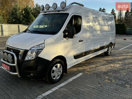 Белый Рено Мастер, объемом двигателя 2.3 л и пробегом 174 тыс. км за 20800 $, фото 1 на Automoto.ua