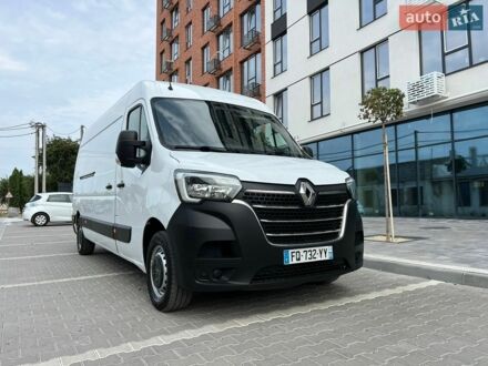 Белый Рено Мастер, объемом двигателя 2.3 л и пробегом 213 тыс. км за 19500 $, фото 1 на Automoto.ua