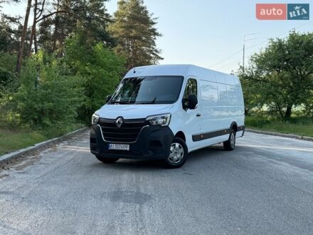 Белый Рено Мастер, объемом двигателя 2.3 л и пробегом 113 тыс. км за 22500 $, фото 1 на Automoto.ua
