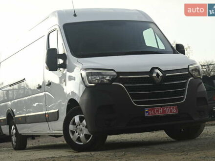 Белый Рено Мастер, объемом двигателя 2.3 л и пробегом 217 тыс. км за 19999 $, фото 1 на Automoto.ua