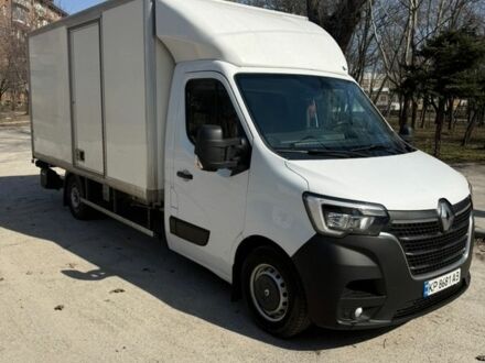 Белый Рено Мастер, объемом двигателя 2.3 л и пробегом 227 тыс. км за 19100 $, фото 1 на Automoto.ua