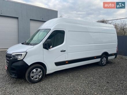 Белый Рено Мастер, объемом двигателя 2.3 л и пробегом 227 тыс. км за 21888 $, фото 1 на Automoto.ua