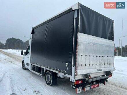 Белый Рено Мастер, объемом двигателя 2.3 л и пробегом 369 тыс. км за 20999 $, фото 1 на Automoto.ua