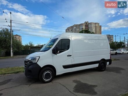 Белый Рено Мастер, объемом двигателя 2.3 л и пробегом 143 тыс. км за 21900 $, фото 1 на Automoto.ua
