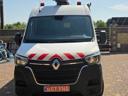 Белый Рено Мастер, объемом двигателя 2.3 л и пробегом 149 тыс. км за 25500 $, фото 1 на Automoto.ua