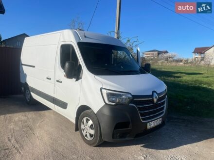 Белый Рено Мастер, объемом двигателя 2.3 л и пробегом 319 тыс. км за 19500 $, фото 1 на Automoto.ua