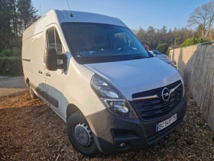 Белый Рено Мастер, объемом двигателя 2.3 л и пробегом 222 тыс. км за 16356 $, фото 1 на Automoto.ua