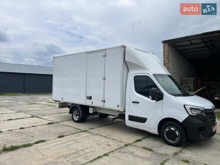 Белый Рено Мастер, объемом двигателя 2.3 л и пробегом 373 тыс. км за 24500 $, фото 1 на Automoto.ua