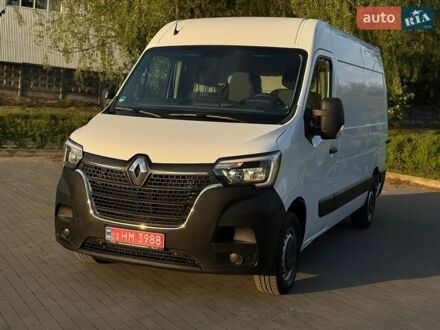 Белый Рено Мастер, объемом двигателя 2.3 л и пробегом 233 тыс. км за 19300 $, фото 1 на Automoto.ua