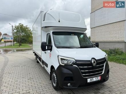 Белый Рено Мастер, объемом двигателя 2.3 л и пробегом 227 тыс. км за 24500 $, фото 1 на Automoto.ua