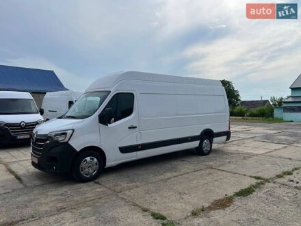 Белый Рено Мастер, объемом двигателя 2.3 л и пробегом 229 тыс. км за 19500 $, фото 1 на Automoto.ua