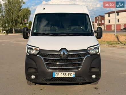 Белый Рено Мастер, объемом двигателя 2.3 л и пробегом 174 тыс. км за 22750 $, фото 1 на Automoto.ua