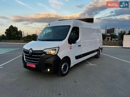 Белый Рено Мастер, объемом двигателя 2.3 л и пробегом 212 тыс. км за 21800 $, фото 1 на Automoto.ua