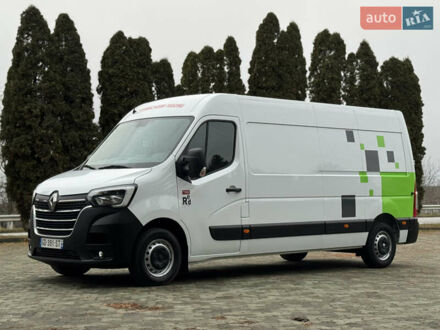 Белый Рено Мастер, объемом двигателя 2.3 л и пробегом 253 тыс. км за 20800 $, фото 1 на Automoto.ua