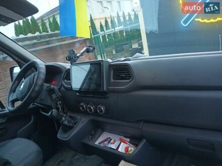 Білий Рено Мастєр, об'ємом двигуна 2.3 л та пробігом 269 тис. км за 16899 $, фото 1 на Automoto.ua