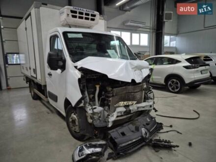 Белый Рено Мастер, объемом двигателя 2.3 л и пробегом 170 тыс. км за 16000 $, фото 1 на Automoto.ua