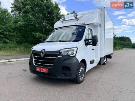 Белый Рено Мастер, объемом двигателя 2.3 л и пробегом 275 тыс. км за 24999 $, фото 1 на Automoto.ua