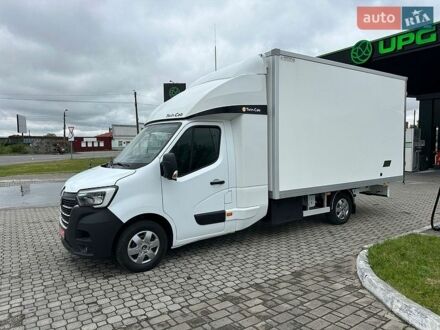 Белый Рено Мастер, объемом двигателя 2.3 л и пробегом 317 тыс. км за 20777 $, фото 1 на Automoto.ua