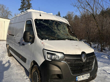 Белый Рено Мастер, объемом двигателя 2.3 л и пробегом 39 тыс. км за 10800 $, фото 1 на Automoto.ua