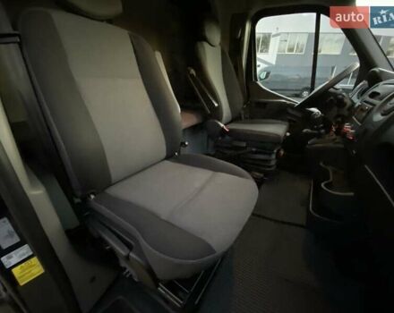 Черный Рено Мастер, объемом двигателя 2.3 л и пробегом 175 тыс. км за 18990 $, фото 48 на Automoto.ua