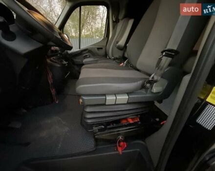 Черный Рено Мастер, объемом двигателя 2.3 л и пробегом 175 тыс. км за 18990 $, фото 56 на Automoto.ua