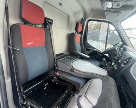 Чорний Рено Мастєр, об'ємом двигуна 2.3 л та пробігом 110 тис. км за 19555 $, фото 28 на Automoto.ua