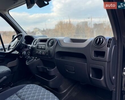 Черный Рено Мастер, объемом двигателя 2.3 л и пробегом 230 тыс. км за 21500 $, фото 71 на Automoto.ua