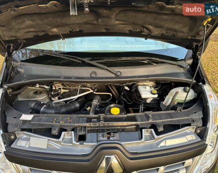 Чорний Рено Мастєр, об'ємом двигуна 2.3 л та пробігом 223 тис. км за 15900 $, фото 32 на Automoto.ua