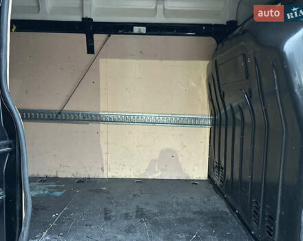 Черный Рено Мастер, объемом двигателя 2.3 л и пробегом 240 тыс. км за 19500 $, фото 16 на Automoto.ua