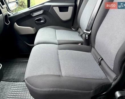 Черный Рено Мастер, объемом двигателя 2.3 л и пробегом 189 тыс. км за 16800 $, фото 28 на Automoto.ua