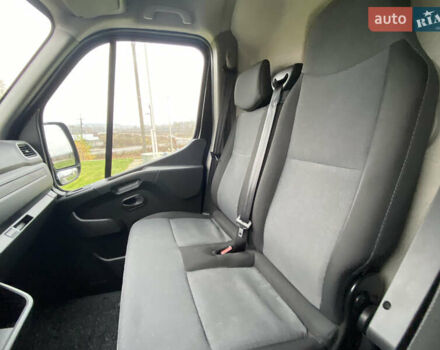 Черный Рено Мастер, объемом двигателя 2.3 л и пробегом 297 тыс. км за 20800 $, фото 22 на Automoto.ua