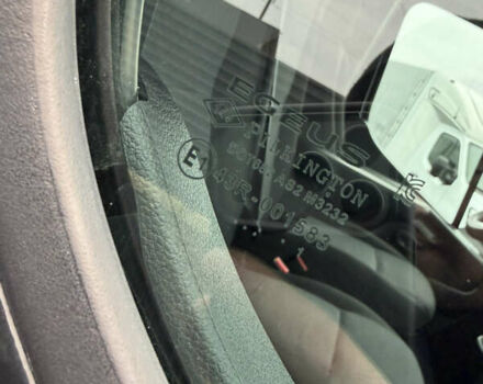 Чорний Рено Мастєр, об'ємом двигуна 2.3 л та пробігом 115 тис. км за 31200 $, фото 33 на Automoto.ua