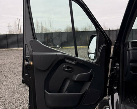 Чорний Рено Мастєр, об'ємом двигуна 2.3 л та пробігом 115 тис. км за 31200 $, фото 22 на Automoto.ua